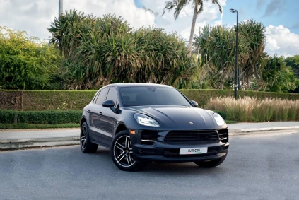 Porsche Macan S Car