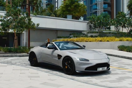 Aston Martin Vantage